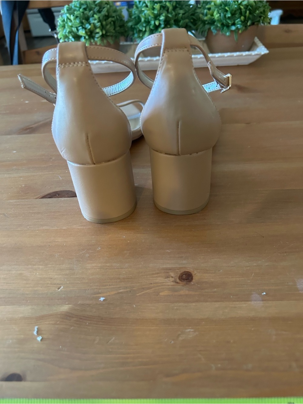 Birdy Grey Size 9 Women's Nude Block Heels - Picture 8 of 9